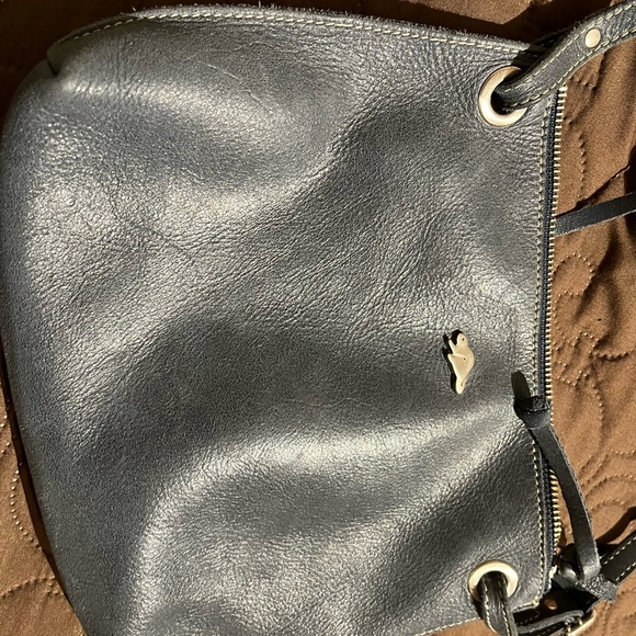 Authentic roots leather cross body bag Graphite colour - Picture 8 of 13